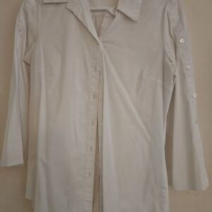 Neiman Marcus Ivory Blouse